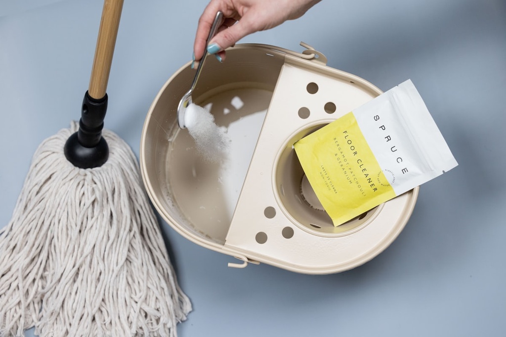 [ZL-CL-BROOM] Broom & Dustpan Set
